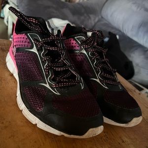 Womens Fila brand Shoes